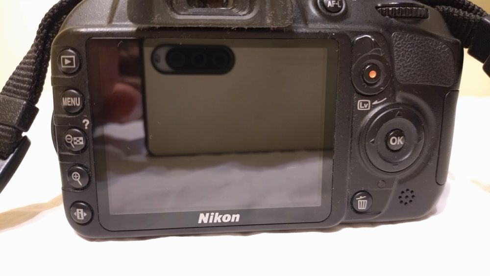 Nikon D3100 +два об'єктива, сумка, карта пам'яті