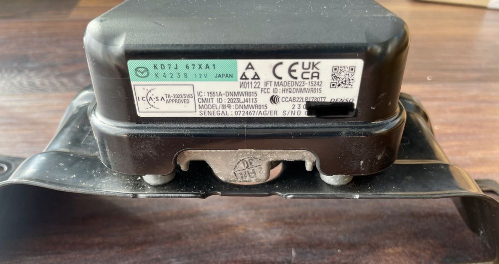 Радар distronic MAZDA - KD7J 67XA1 - зелений!