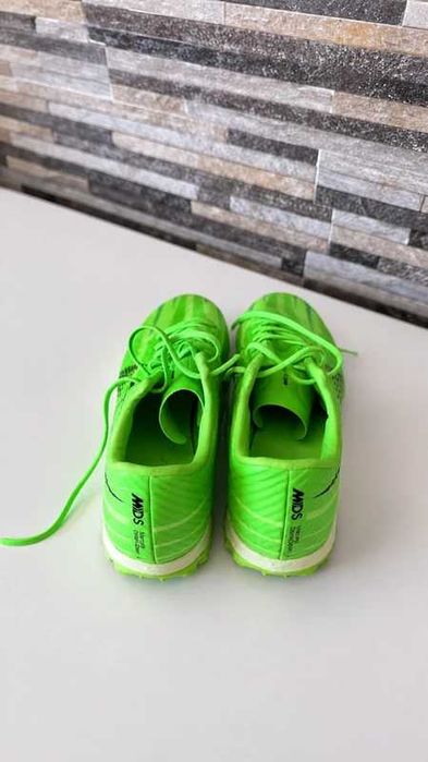 Nova - Chuteira NIKE CR7