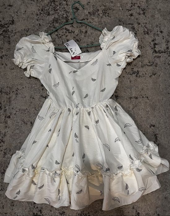 Плаття для дівчини