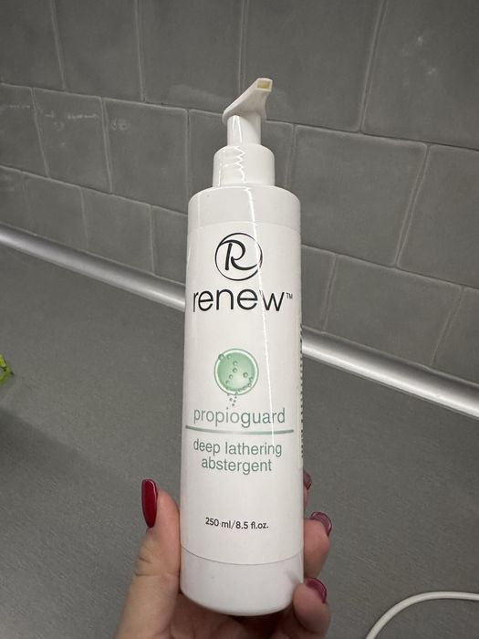 Гель для очищення обличчя Renew Propioguard Deep Lathering Abstergent