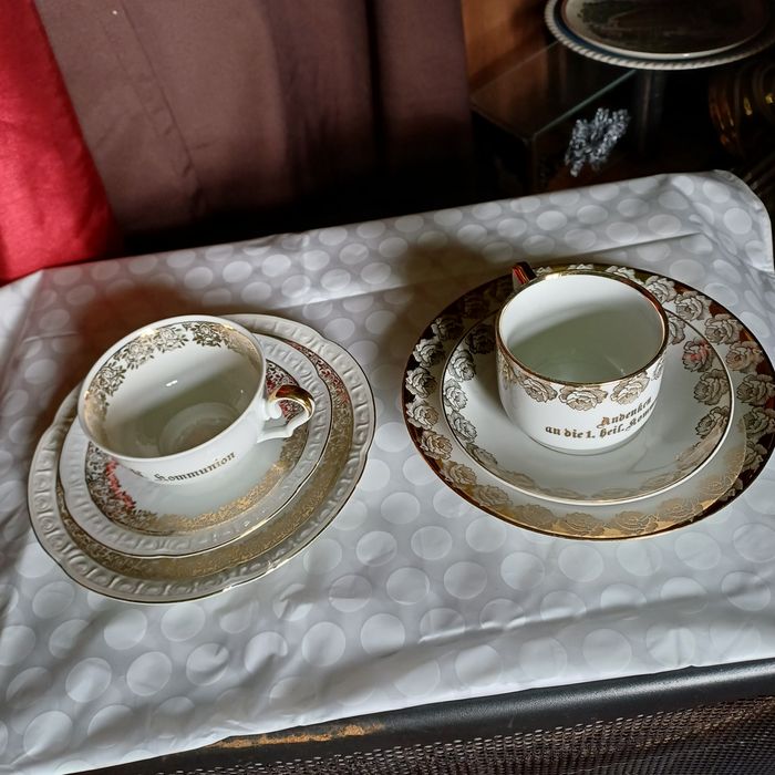 Komunijnea porcelana niemiecka.