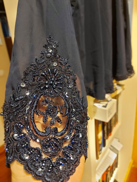 Top azul com renda