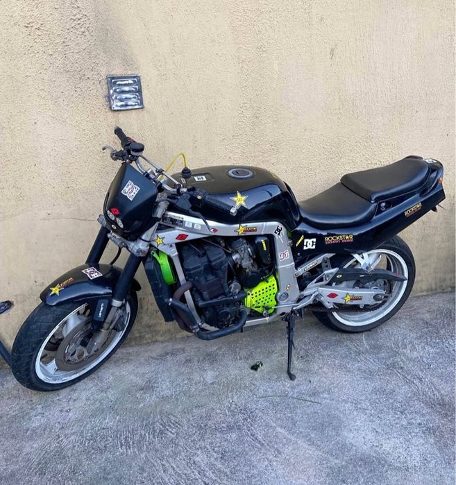 Suzuki Gsxr 750 cilindrada