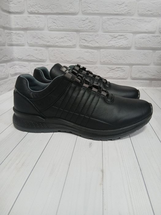 Кросівки чоловічі Grisport 42811