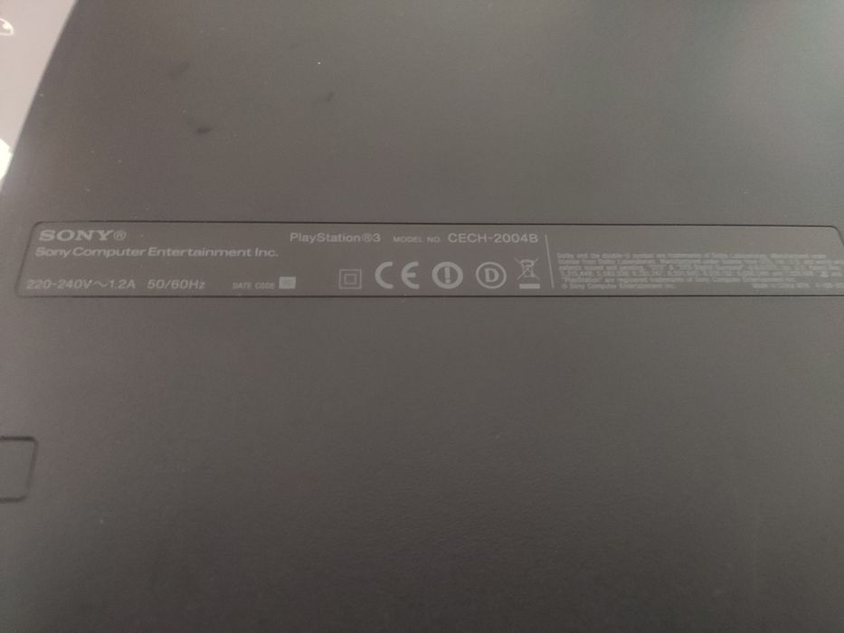 PlayStation 3 (PS3) Slim Avariada