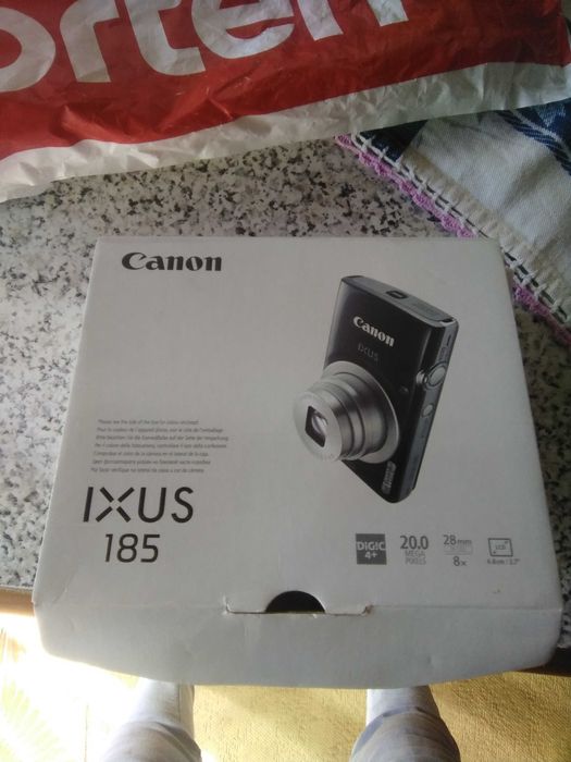 Máquina fotográfica Canon Ixus nova com garantia. Nunca usada