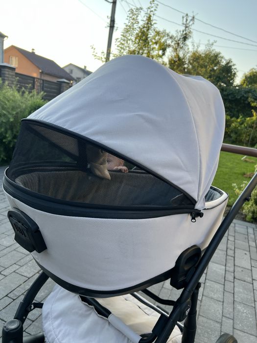 Каляска 2 в 1 люлька + прогулянкова Yunama space