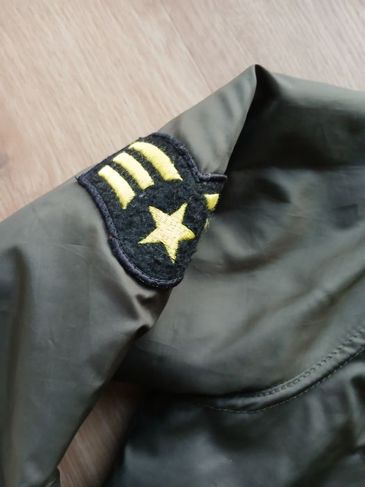 Kurtka pilotka military bomberka vintage khaki naszywki Butik / S / 36