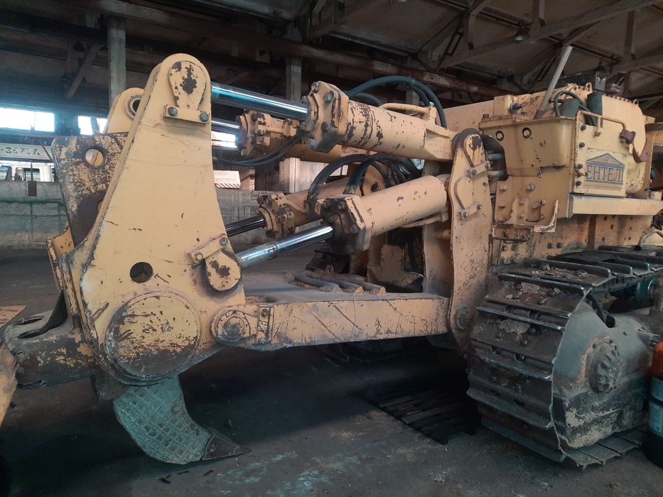 Продам бульдозер KOMATSU D155 A1