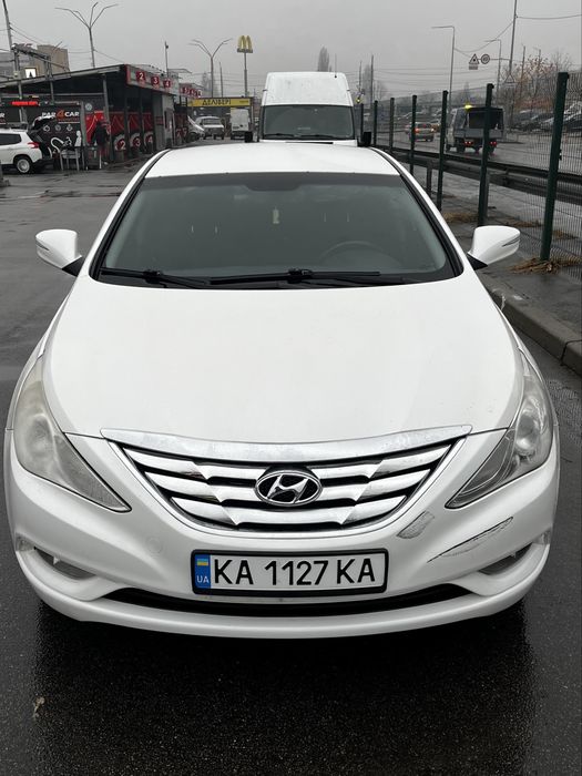 Продам Hyundai Sonata