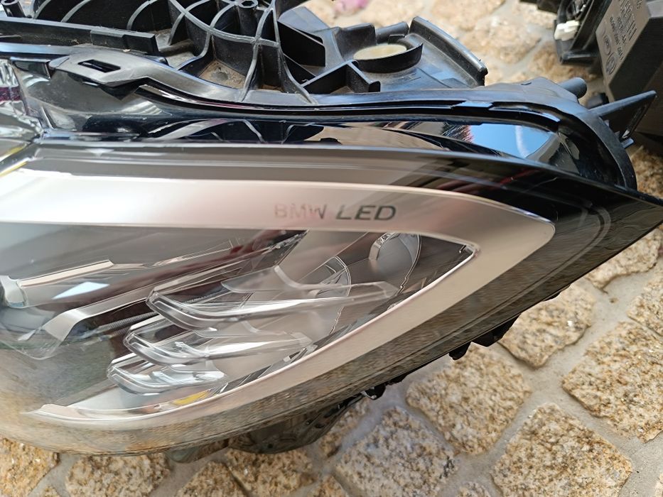 Farol BMW série 4 G22 Full Led