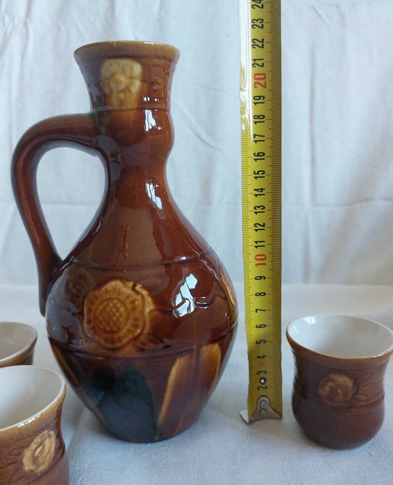 Вінтажний керамічний набір (майоліка), глечик та 6 чарок, 70-ті роки