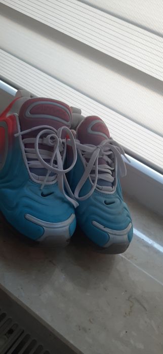 Nike Air Max 720