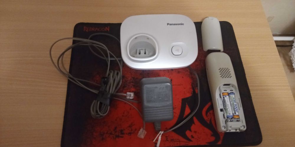 Telefon stacjonarny Panasonic