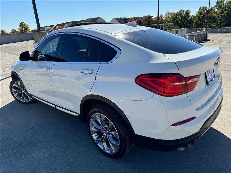 2016    BMW    X4