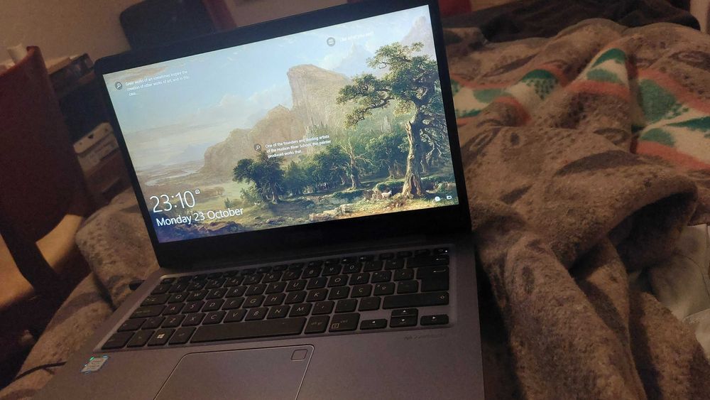 Asus vivobook 14