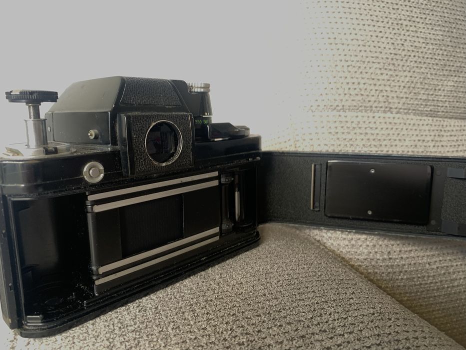 Nikon F2 Photomic + Lente 50mm f/1.4+estojo em pele+adaptador macro