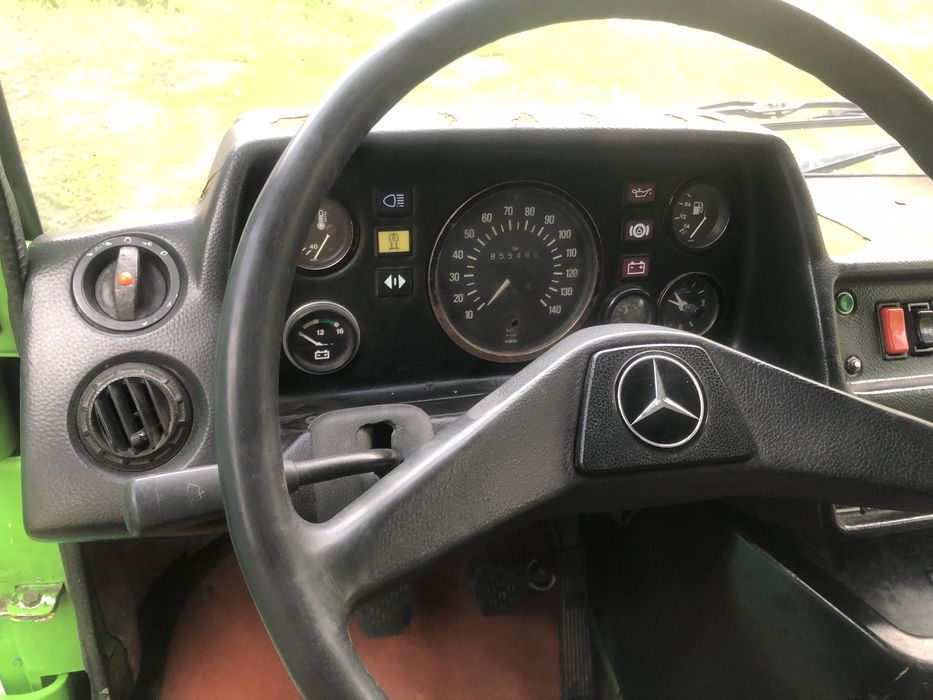 Мерседес 208,т1 дв 2,3 дизель