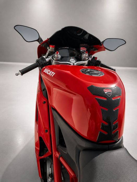 Ducati SuperBike 848