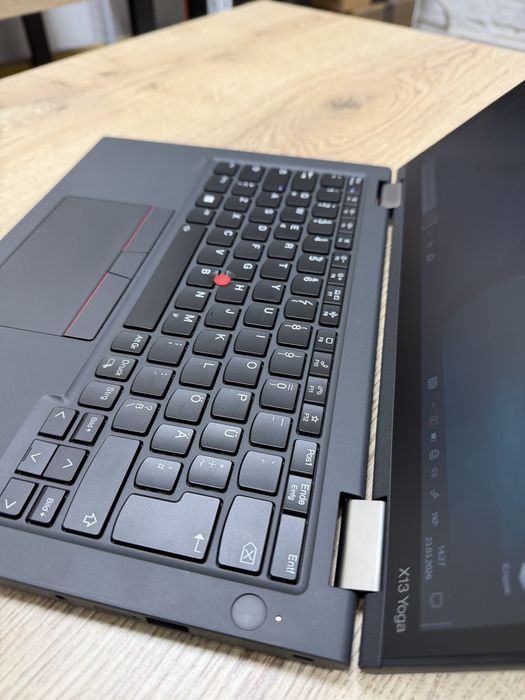 Ноутбук Lenovo ThinkPad Yoga X13  Gen2  i5-1135G7/16Gb/256ssd