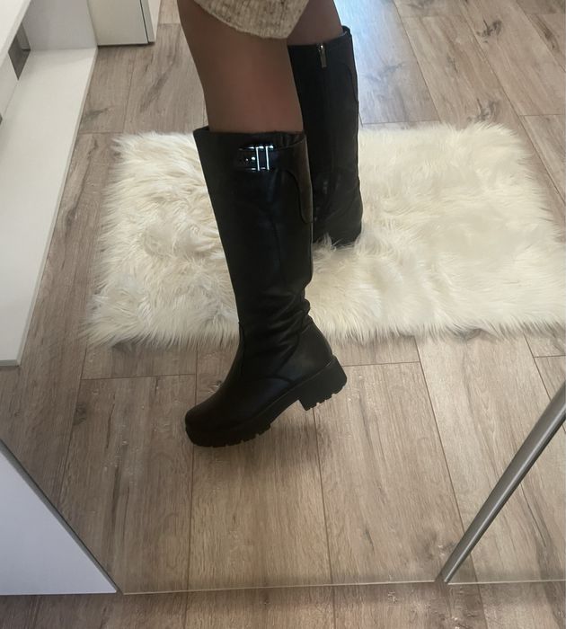 Кожаные сапоги трубы