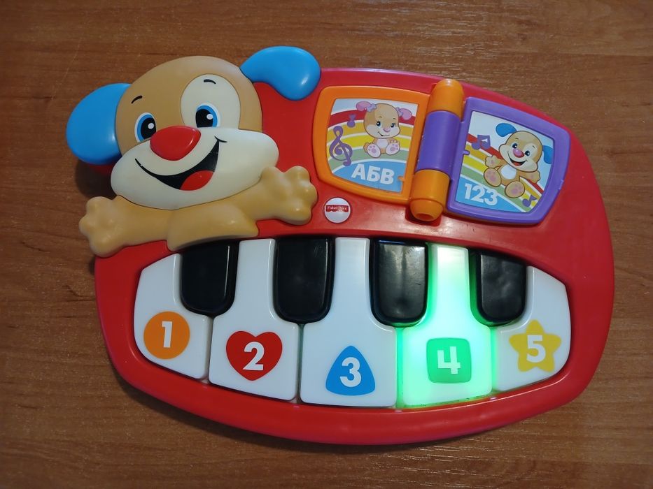 Музичне піаніно Fisher Price / Фішер прайс / Пианино музыкальное
