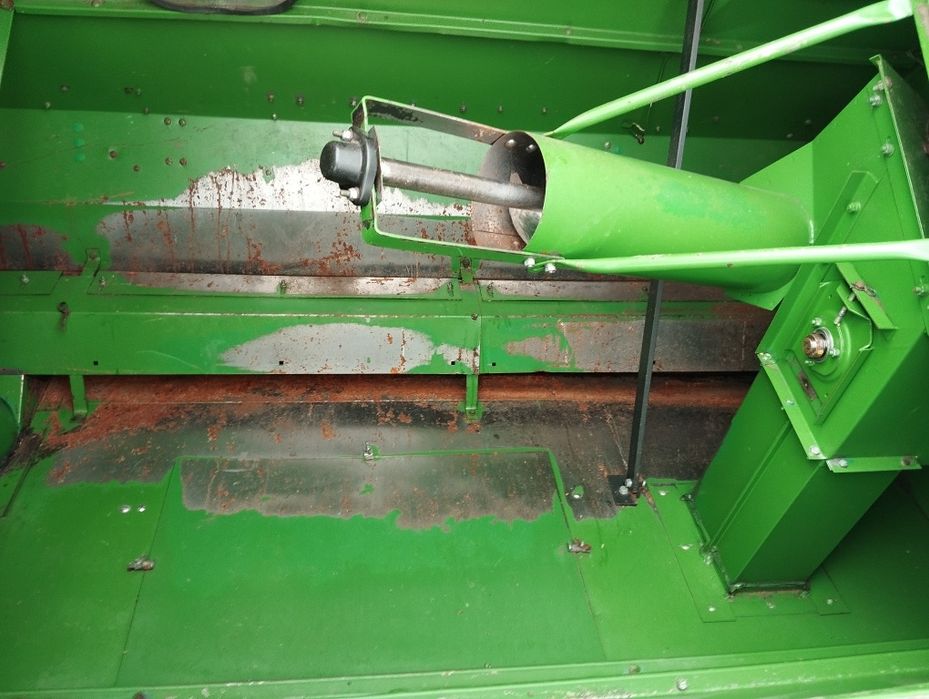 Комбайн свіжопригнаний John Deere 1055