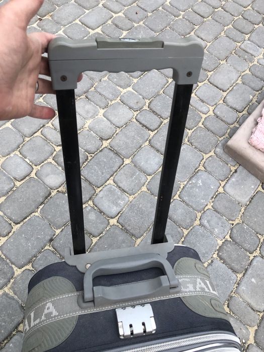 Чемодан для подорожі