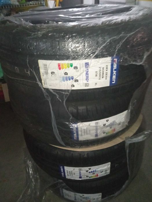 pneus 215 55 R16 Falken a estrear