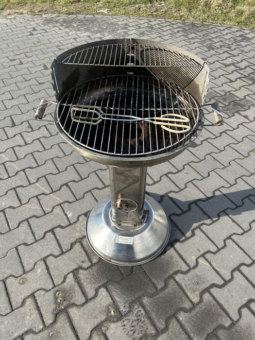 Gril ogrodowy kolumnowy  + szczypce