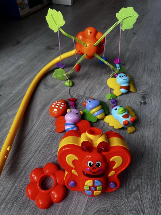 Мобіль на дитяче ліжечко