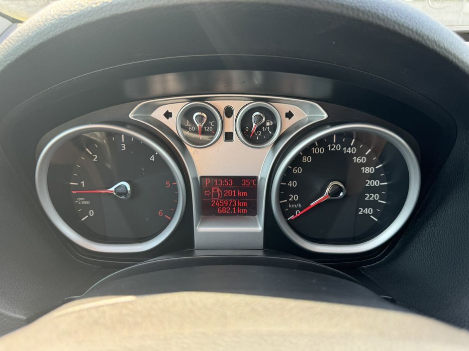 Форд Куга 2012 рік