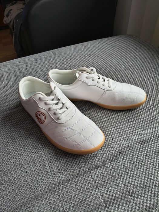Profesjonalne buty męskie do Tai Chi r. 46 buty ze skóry syntetycznej