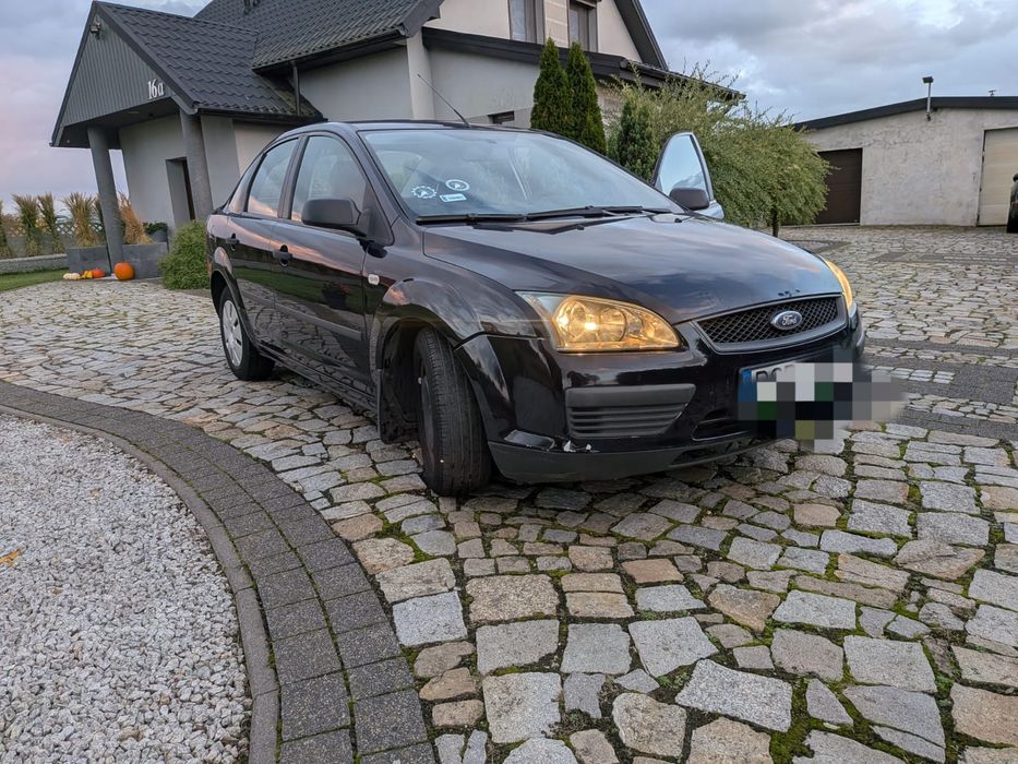 Ford Focus 1.6 benzyna