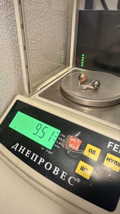 Серьги золотые 585 с серым жемчугом вес 9,51 гр сережки