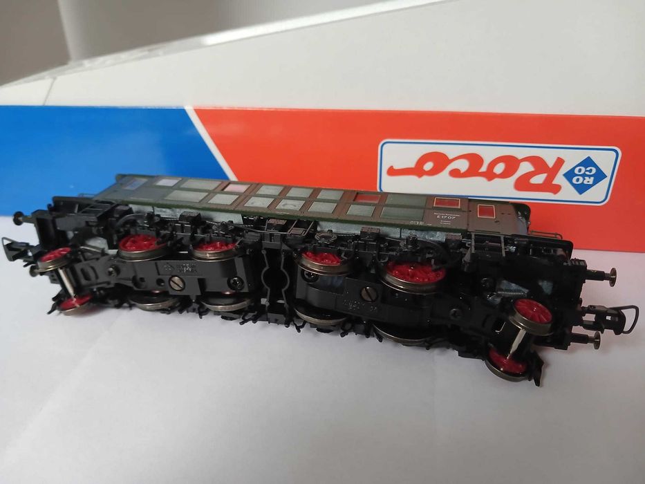 Super lokomotywa elektrowóz H0 ROCO E17 DCC - jazda + oświetl.