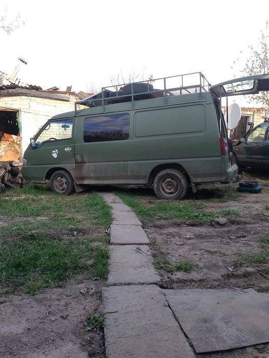 H 100 на повному ходу