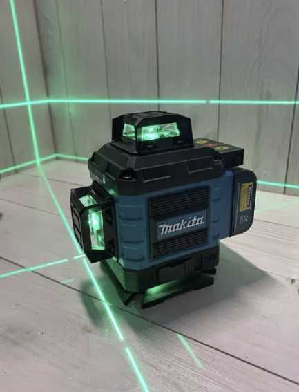 Promoção -60%  Nivel Laser auto-nivelante 16 Linhas verde, Makita.