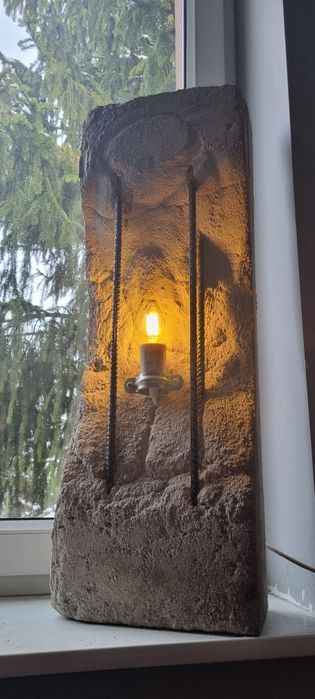 Lampa z betonu betonowa loftowa