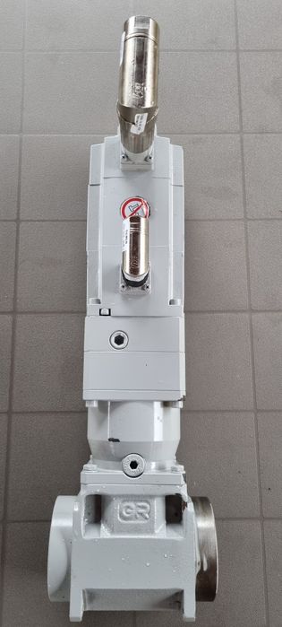 Serwomotor Simens z przekładnia  i40