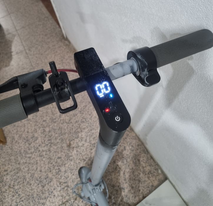 Trotinete para Peças sem Carregador