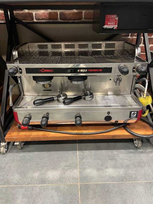 Кофеварка профессиональная Cimbali M22 Premium 2 поста