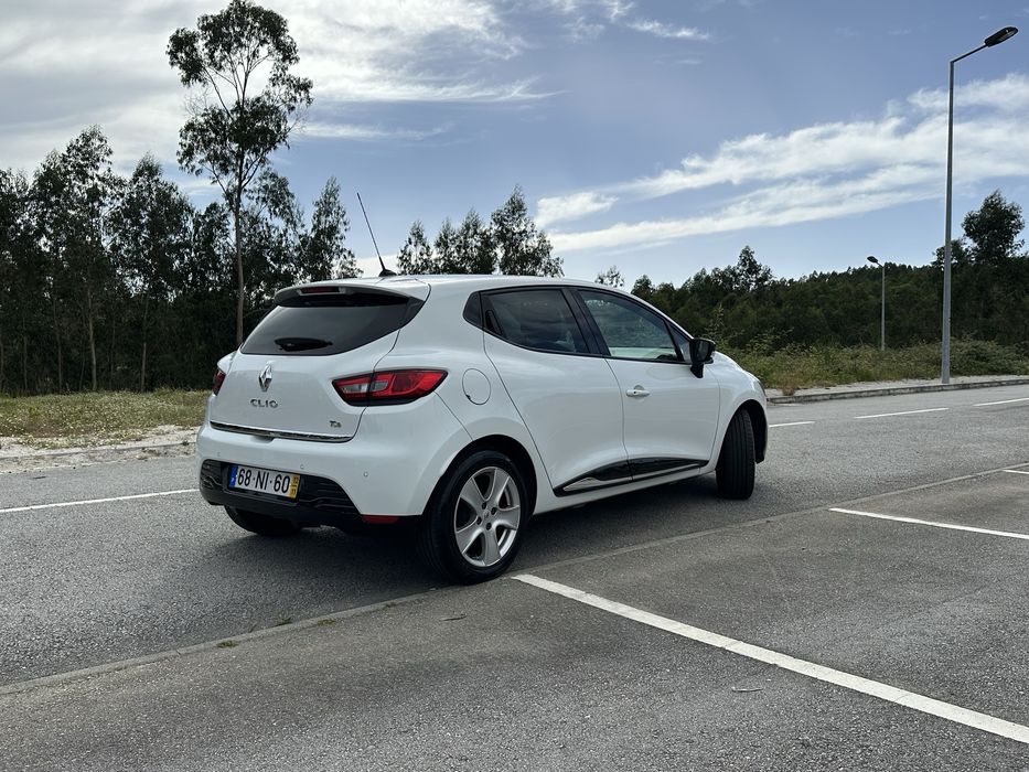 Renault Clio 0.9 TCe 90cv - NACIONAL
