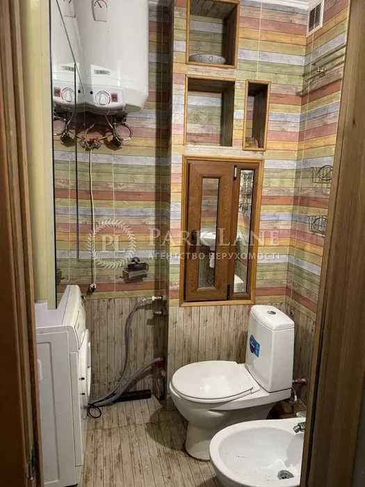 3-кімнатна квартира 62м², ремонт, Голосіївська 16, Деміївська