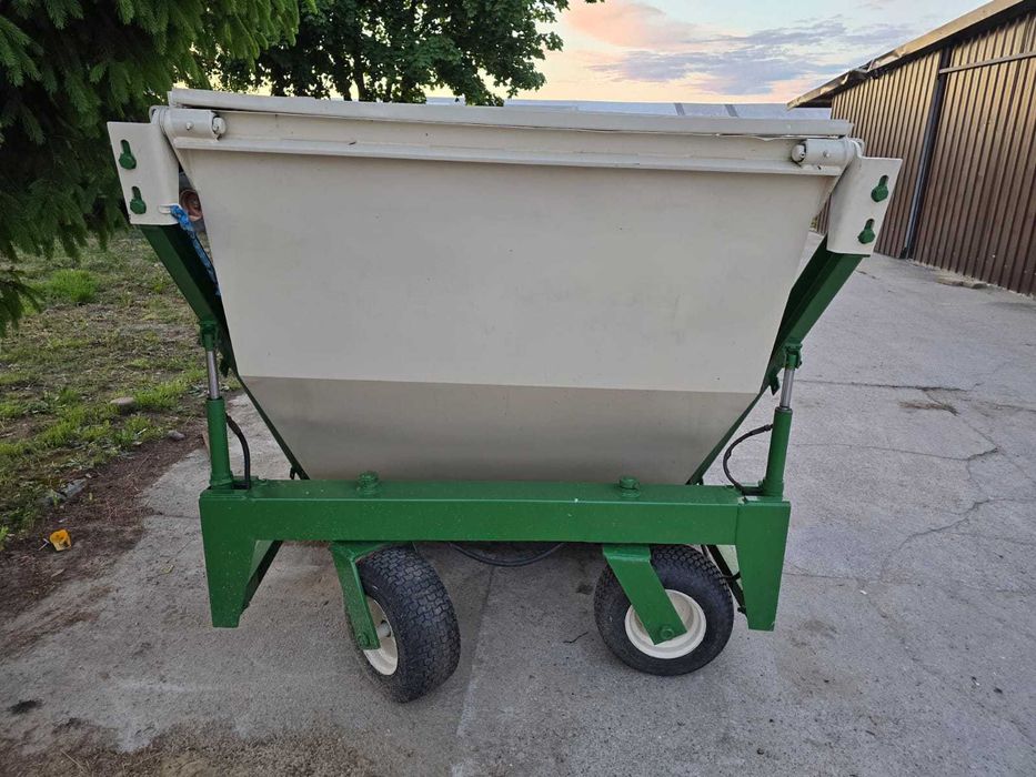 Kosiarka, wertykulator  AMAZONE, zadbana