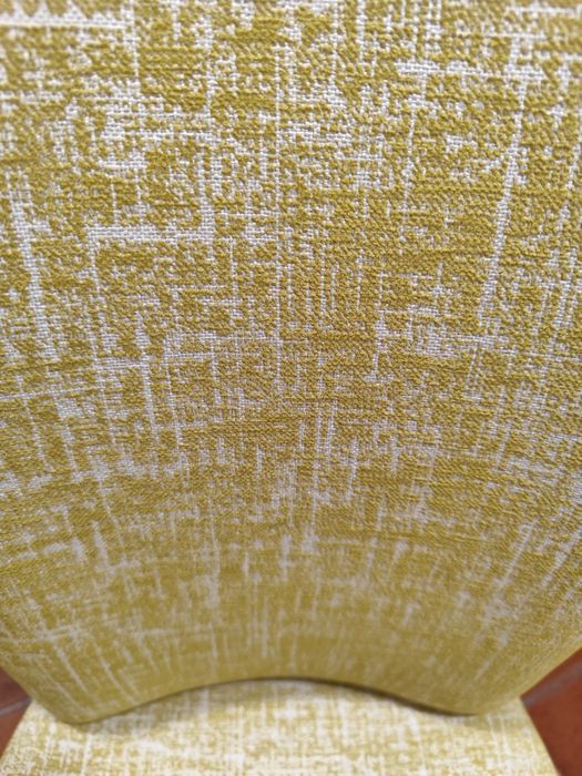 2 cadeirões mesa jantar