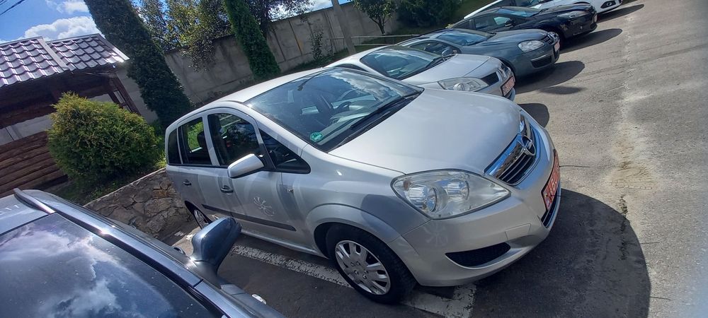 Opel Zafira B 2009