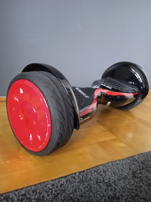 Deskorolka elektryczna Wheels 11 dual czarno-czerwona