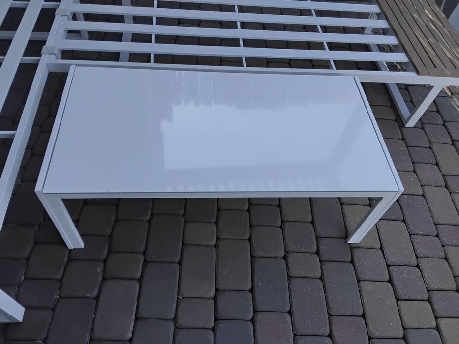 Stolik ogrodowy biały metal plus szkło